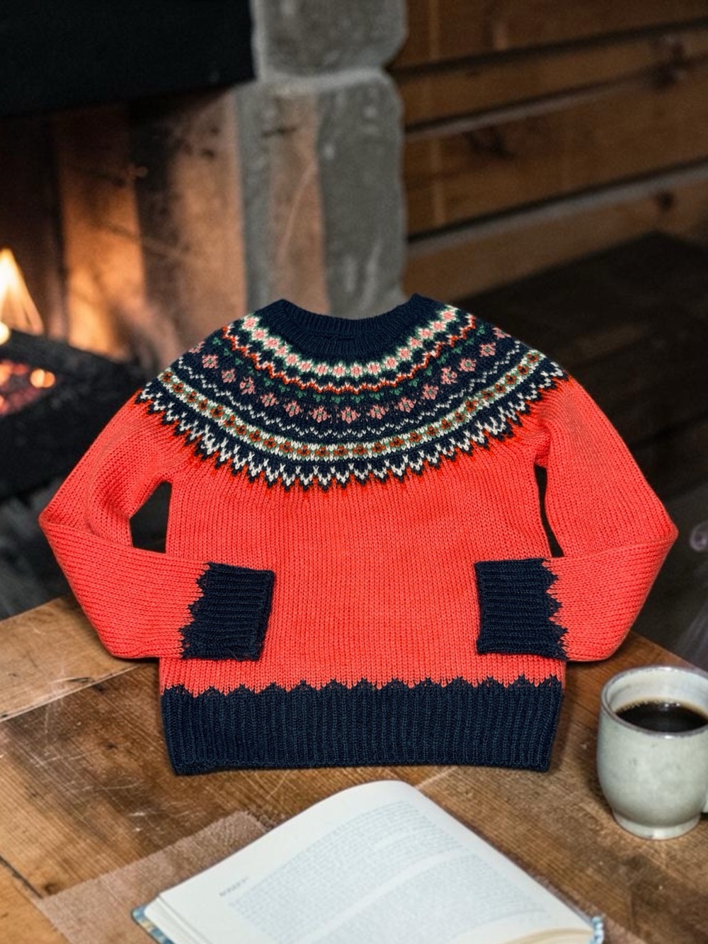 GAP Coral Crewneck Sweater with Navy Fair Isle Yoke Girls Large (10)